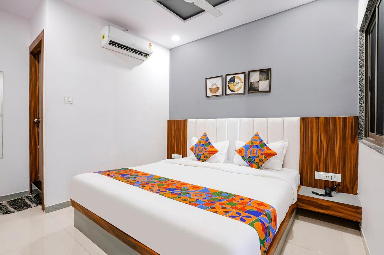 Fabhotel Magnus Surat Exterior photo